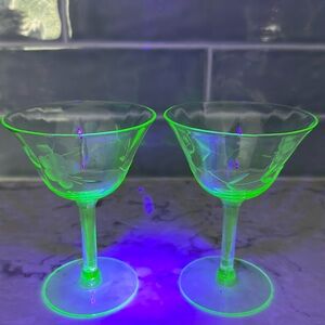 2 Vintage 30’s Uranium Depression Tiffin Weston‎ Etched Berry Stemmed Glasses.